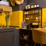 Limoncello Unique In Heart Of Valeta