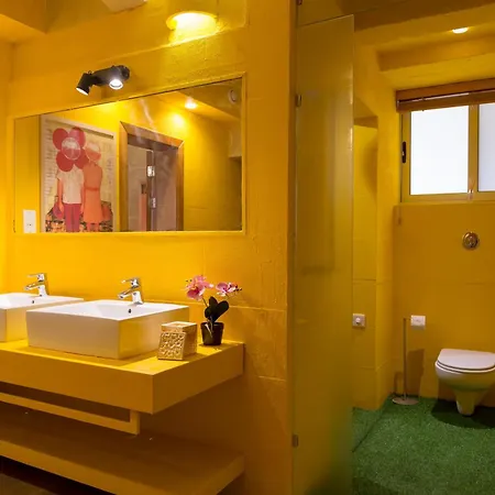Escape To A Unique 2 Bed In Heart Of * Valletta
