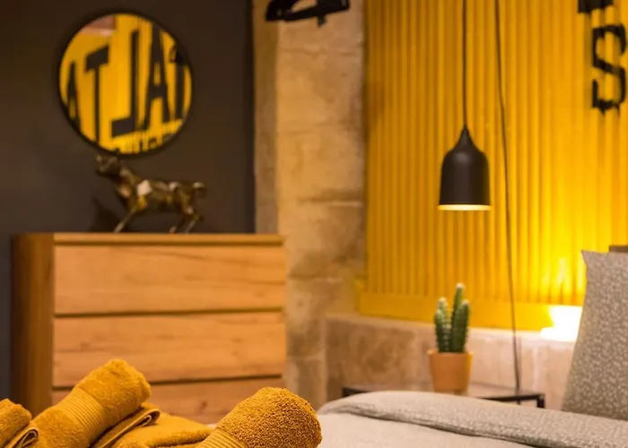 Escape To A Unique 2 Bed In Heart Of Apartamento