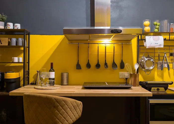 Escape To A Unique 2 Bed In Heart Of Valeta